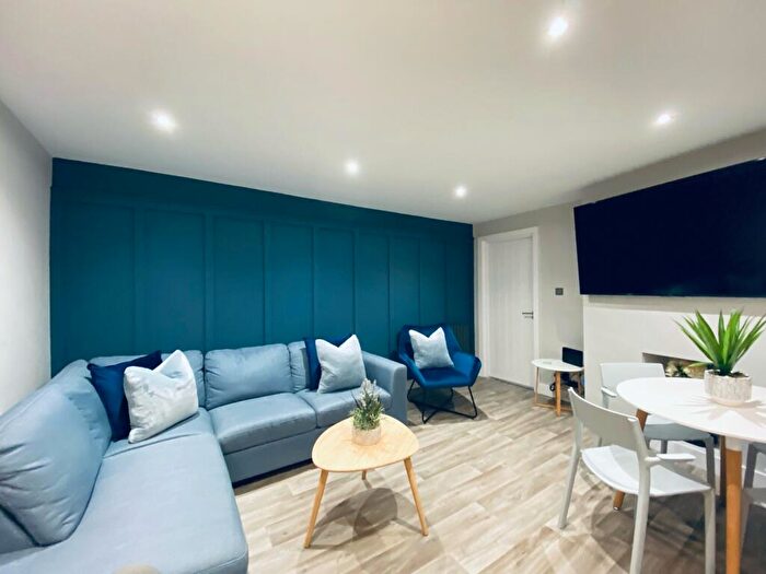 6 Bedroom House To Rent In Wedgwood Road, Whiteway, Bath, BA2