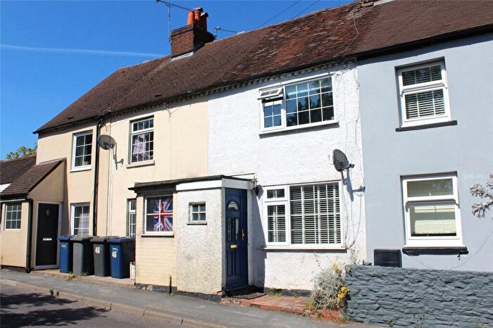 2 Bedroom Terraced House For Sale In Upper Hale Road, Farnham, Surrey, GU9