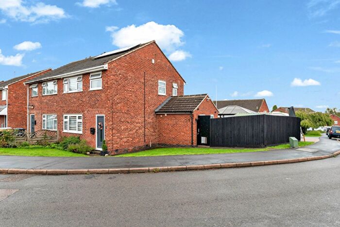 3 Bedroom Semi-detached House For Sale In Farr Wood Close, Groby, LE6