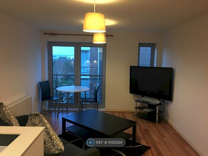 1 Bedroom Flat To Rent In Queen Street, Portsmouth, PO1