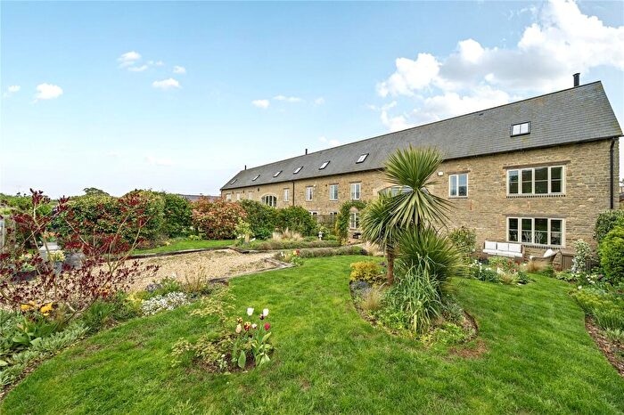 4 Bedroom House For Sale In Chapel Farm Barns, Ashton, Nr Oundle, Northamptonshire, PE8