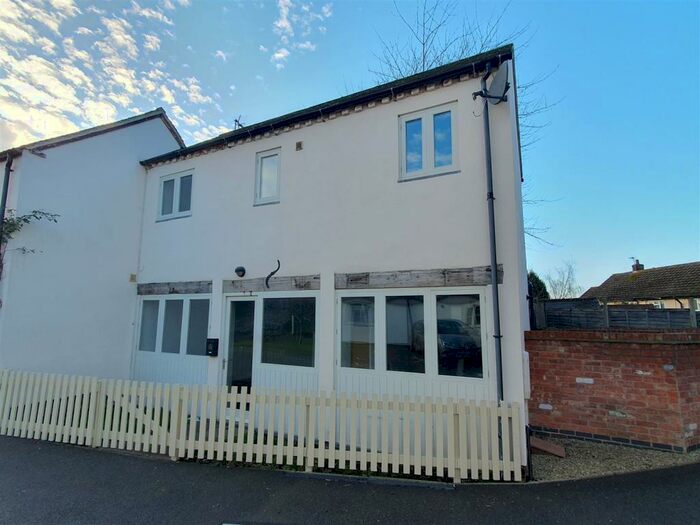 2 Bedroom Terraced House For Sale In The George, Market Place, Belton, LE12