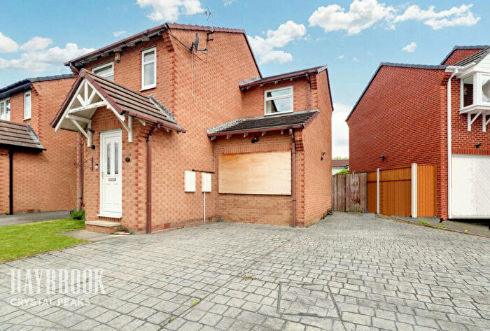 3 Bedroom Link Detached House For Sale In Bishop Gardens, Woodhouse, S13