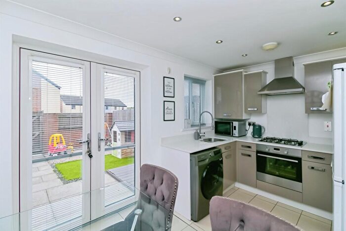 2 Bedroom End Of Terrace House For Sale In Ffordd Y Mileniwm, Barry, CF62