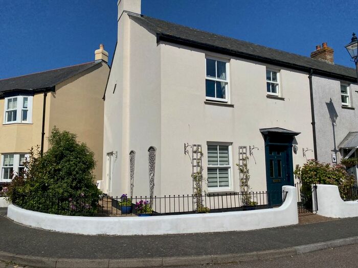 2 Bedroom Semi-Detached House To Rent In Shoreside, Shaldon, Teignmouth, Devon, TQ14