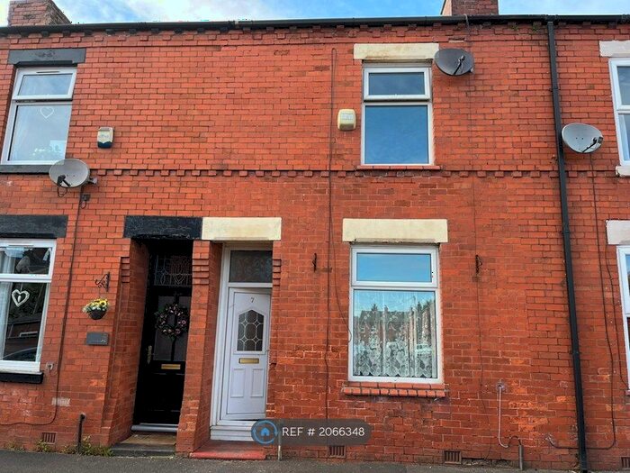 2 Bedroom Terraced House To Rent In Florence Street, Failsworth, Manchester, M35