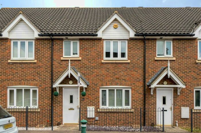 3 Bedroom Terraced House To Rent In Stoneleigh Road, Bickley, Kent, BR1