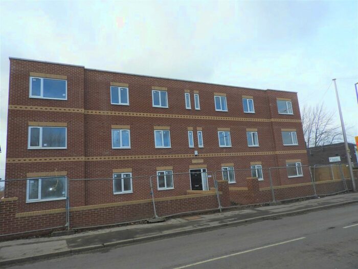 2 Bedroom Property To Rent In Park View, Church Road, Stainforth, Doncaster, DN7