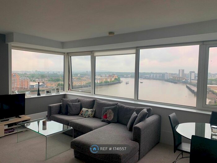 2 Bedroom Flat To Rent In George Beard Road, London, SE8