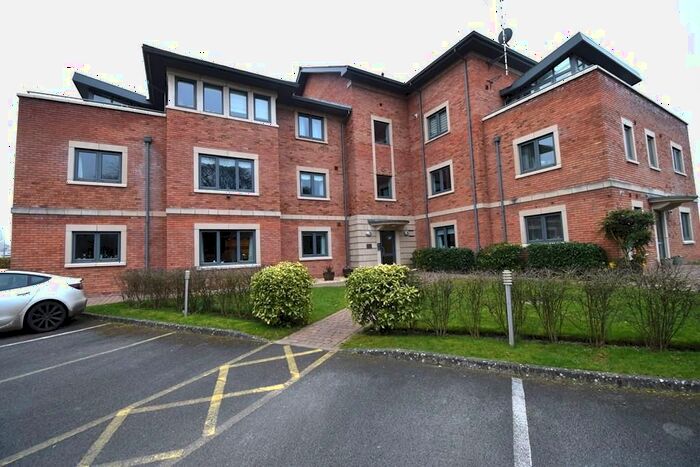 2 Bedroom Flat To Rent In Station Approach, Duffield, Belper, DE56