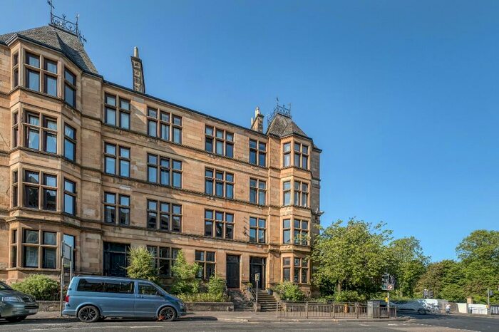 4 Bedroom Flat To Rent In Alexandra Parade, Glasgow, G31