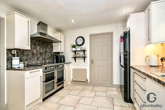 4 Bedroom Detached House For Sale In Priorswood, Taverham, NR8