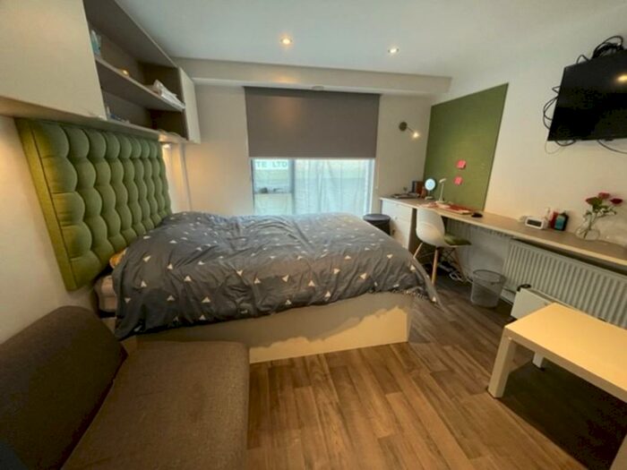 Studio For Sale In Gateway Street, Leicester, LE17