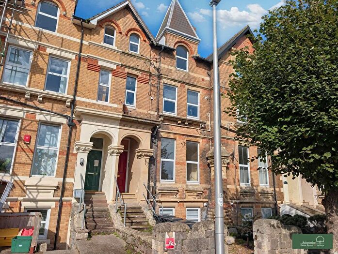 1 Bedroom Flat For Sale In Wilton Gardens, Weston-super-Mare - No Chain, BS23