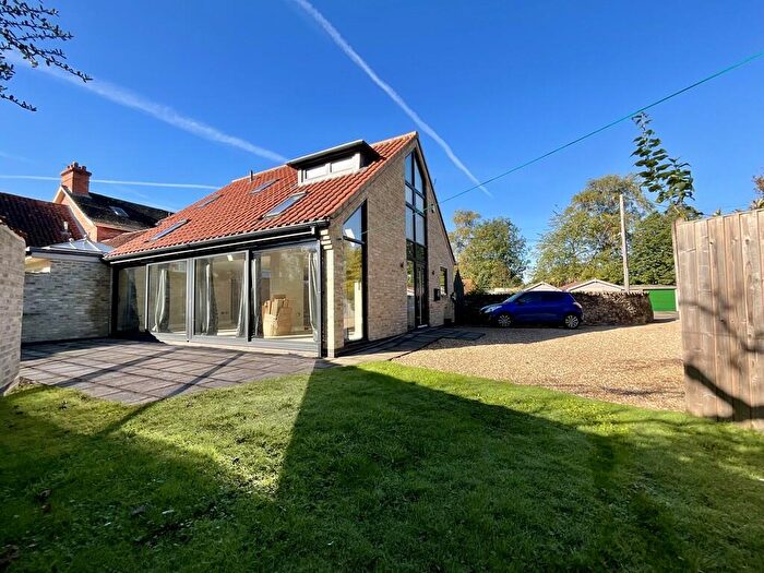 4 Bedroom Semi-Detached House To Rent In Watermill Lane, Nettleham, LN2
