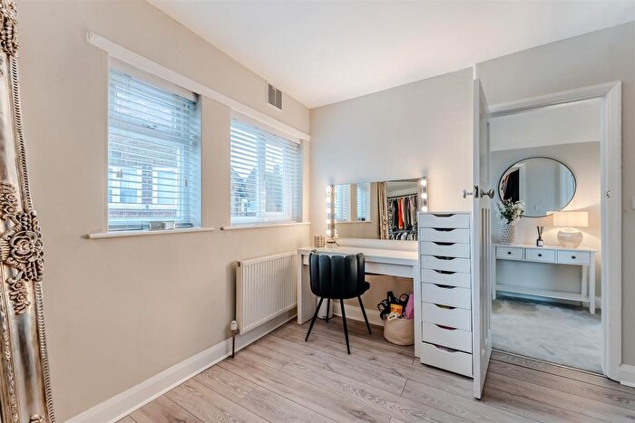 2 Bedroom Semi-Detached House For Sale In Sarrington Road, Corby, NN17