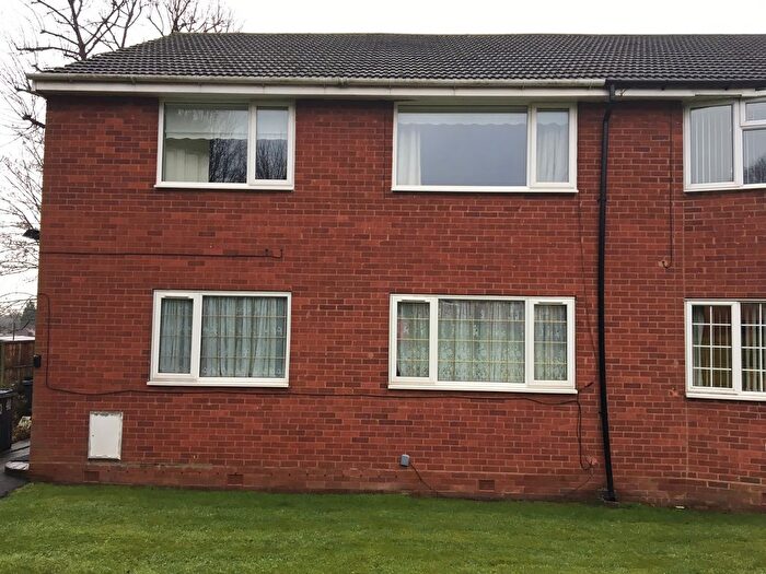 2 Bedroom Maisonette To Rent In Whittington Grove, Birmingham, B33