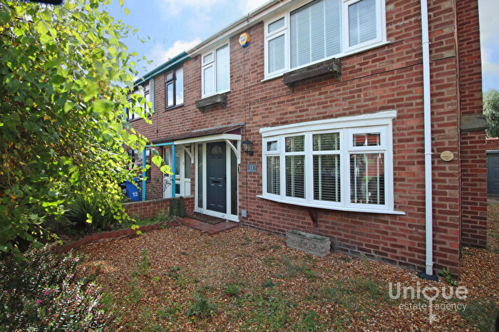 3 Bedroom Semi-Detached House For Sale In Moorfield Avenue, Poulton-le-Fylde, FY6