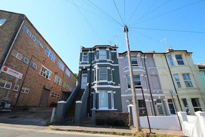 3 Bedroom Terraced House To Rent In Gladstone Place, Brighton, BN2