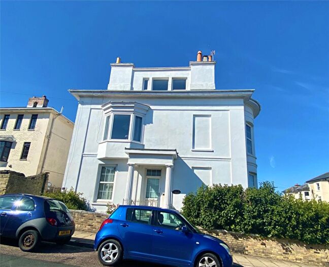 2 Bedroom Maisonette For Sale In Wood Street, Ryde, Isle Of Wight, PO33