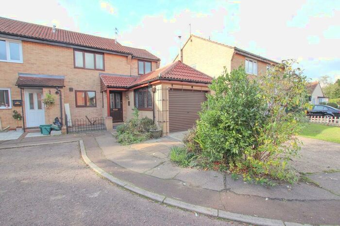 3 Bedroom Semi-Detached House To Rent In Gazelle Court, Highwoods, Colchester, CO4