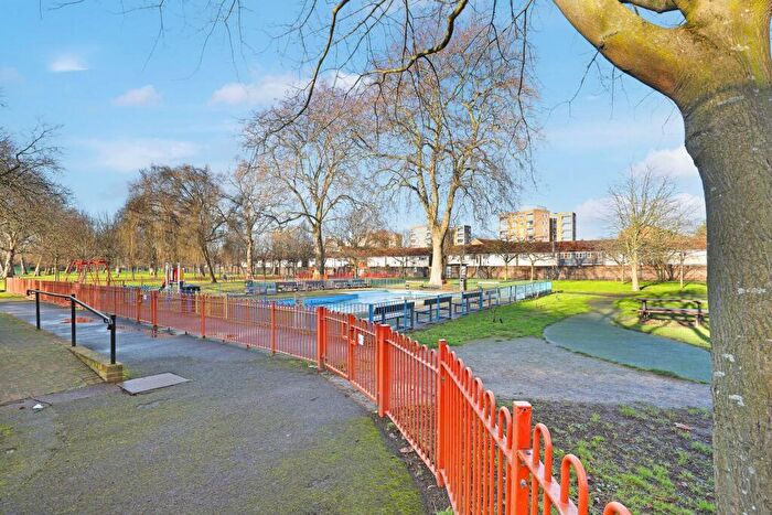 2 Bedroom Apartment For Sale In The Renovation, Woolwich Manor Way, London, E16