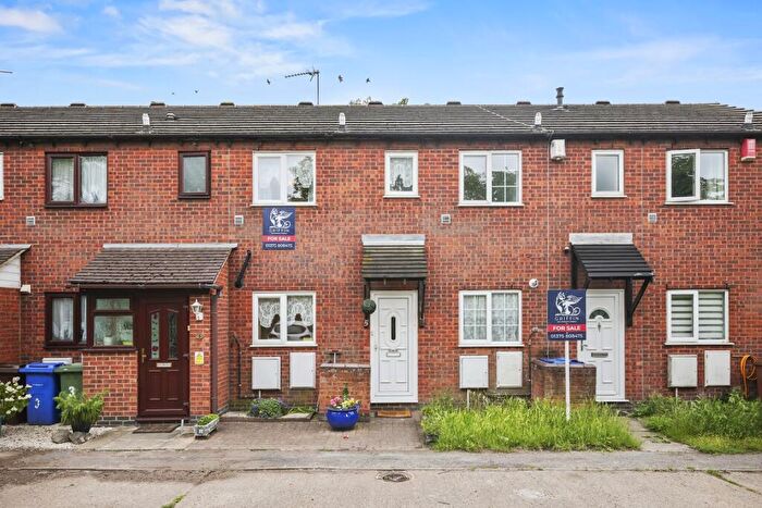 2 Bedroom Terraced House For Sale In Florence Close, Grays, RM20