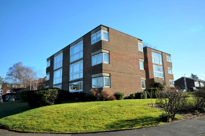 2 Bedroom Apartment To Rent In Dormans Close, Northwood, HA6