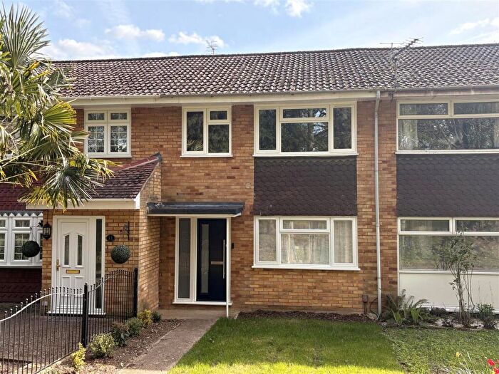 3 Bedroom Terraced House For Sale In Ashurst Road, Maidstone, ME14