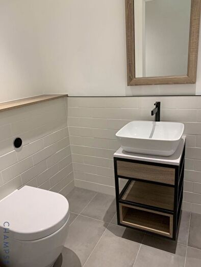 2 Bedroom Flat For Sale In Matcham House, W6