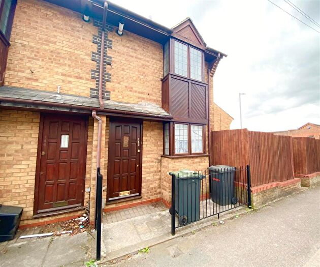 1 Bedroom Maisonette To Rent In High Town Road, Luton, LU2
