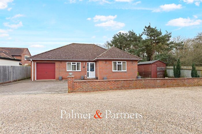 3 Bedroom Bungalow For Sale In Foxendale Folly, Halstead Road, Stanway, Colchester, CO3
