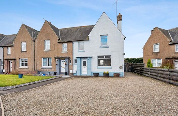 3 Bedroom End Of Terrace House For Sale In Cawder Gardens, Bridge Of Allan, FK9