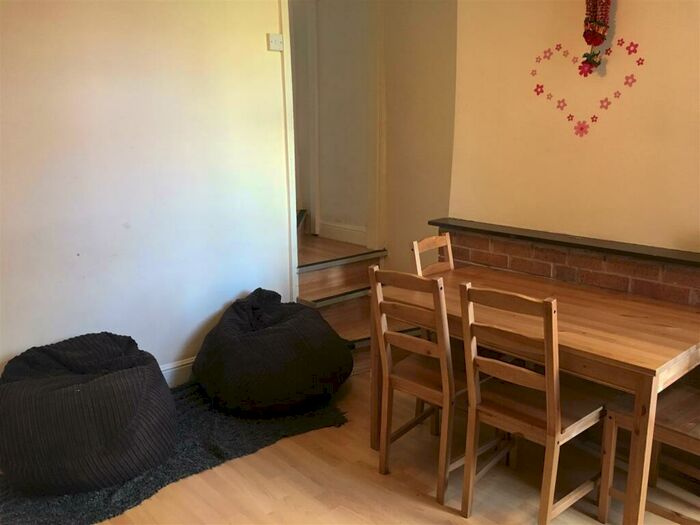 4 Bedroom Terraced House To Rent In Gleave Road, Selly Oak, Birmingham, B29