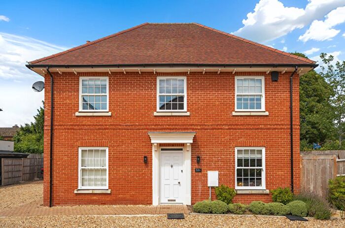4 Bedroom Detached House For Sale In Hinton Fields, Kings Worthy, Winchester, Hampshire, SO23