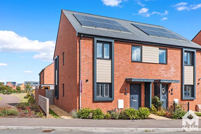 3 Bedroom Semi Detached House For Sale In Palm Court, Bishops Cleeve, Cheltenham, GL52