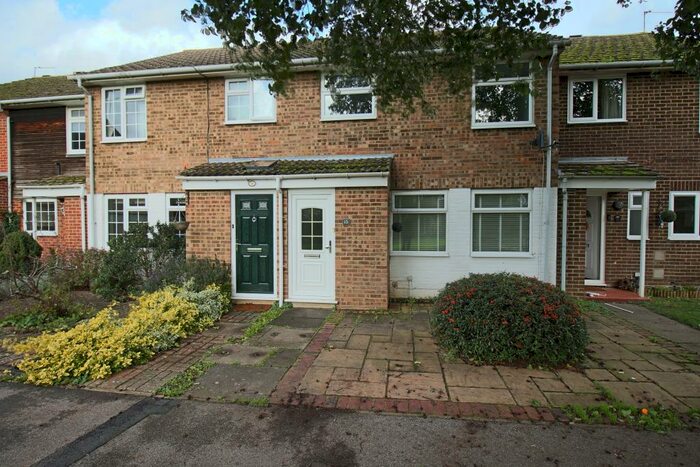 3 Bedroom Terraced House To Rent In Lonsdale Way Holyport Maidenhead, SL6