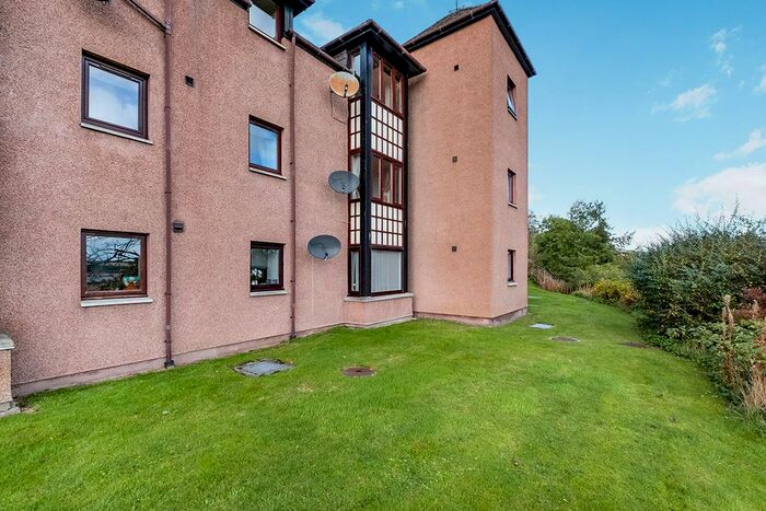 3 Bedroom Flat To Rent In Old Distillery, Dingwall, Ross-Shire, IV15