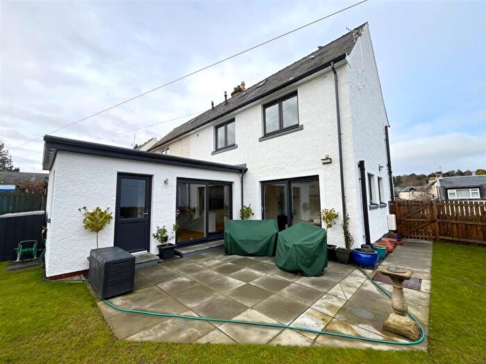 3 Bedroom Semi-Detached House To Rent In Stormont Road, Scone, PH2