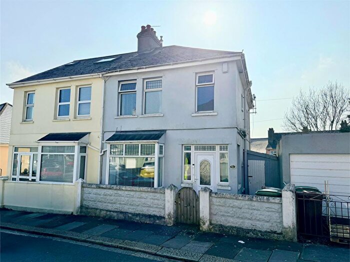 3 Bedroom Semi Detached House For Sale In Beacon Park, Plymouth, PL2