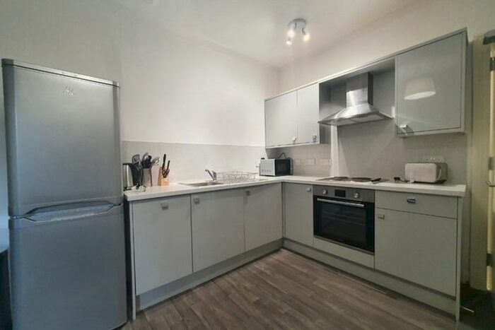 2 Bedroom Flat To Rent In Stewart Terrace, Gorgie, Edinburgh, EH11
