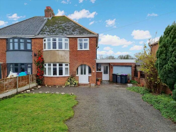 3 Bedroom Semi-Detached House For Sale In Main Street, North Kyme, Lincoln, LN4