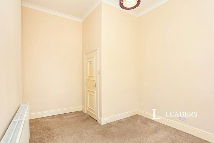 1 Bedroom Flat To Rent In Lee High Road, SE13