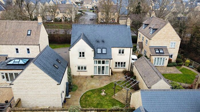 5 Bedroom Detached House For Sale In Scott Thomlinson Road, Fairford, Gloucestershire, GL7