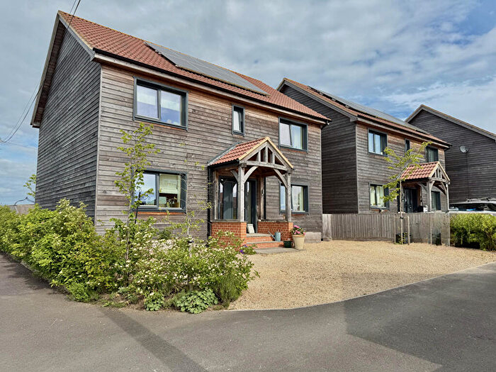 3 Bedroom Detached House For Sale In Rushall Road, North Newnton, Wiltshire, SN9