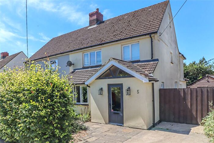 3 Bedroom Semi-Detached House For Sale In Tibbs Meadow, Upper Chute, Andover, SP11