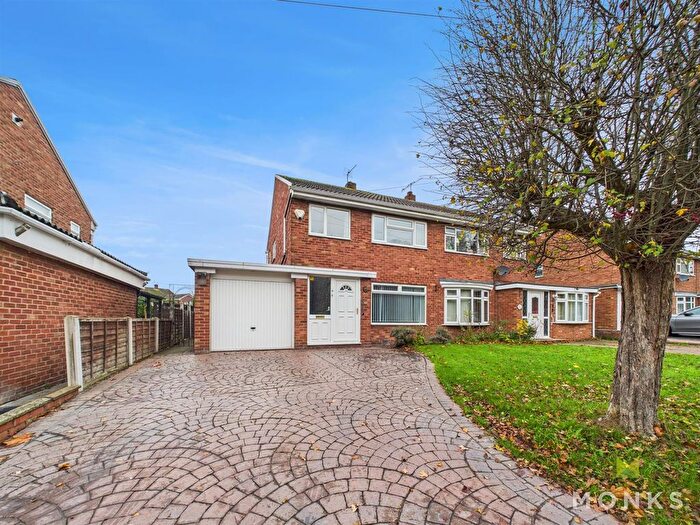 3 Bedroom Semi Detached House For Sale In Lancaster Road, Shrewsbury, SY1