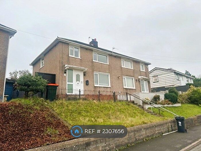3 Bedroom Semi-Detached House To Rent In Hillside Crescent, Rogerstone, Newport, NP10