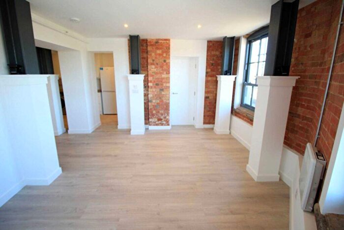 1 Bedroom Apartment To Rent In College Street, Ipswich, IP4