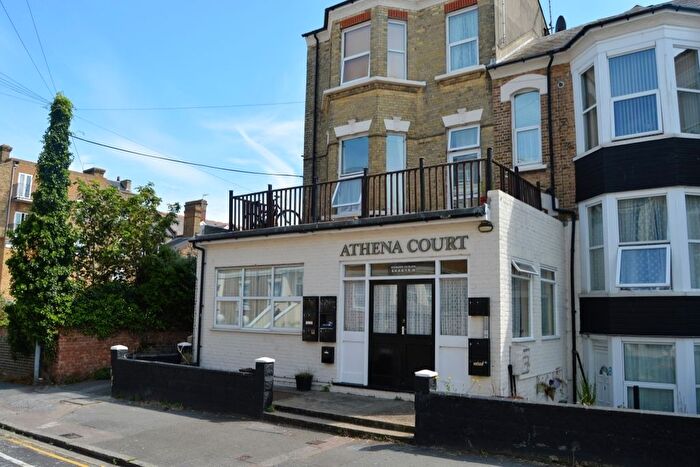 2 Bedroom Flat To Rent In Godwin Road, Cliftonville, Margate, Kent, CT9